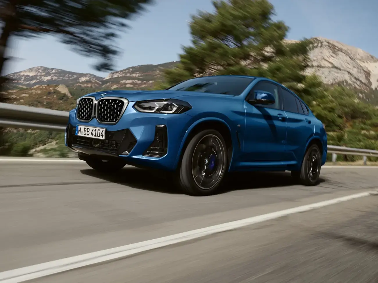 FSVFQTsC BMW X4 xDrive20i M Sport scaled 1 Novo BMW X4 xDrive20i M Sport: Versão de entrada mantém sofisticação e desempenho da linha
