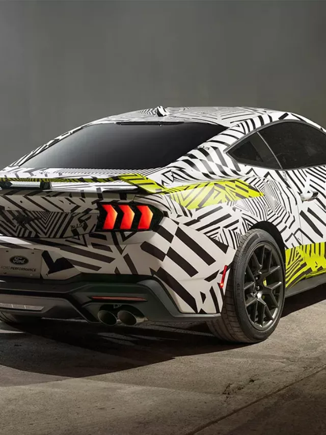 cropped-17-jan-25-Ford-lanca-novos-Mustangs-GTD-Spirit-of-America-e-RTR-5.webp