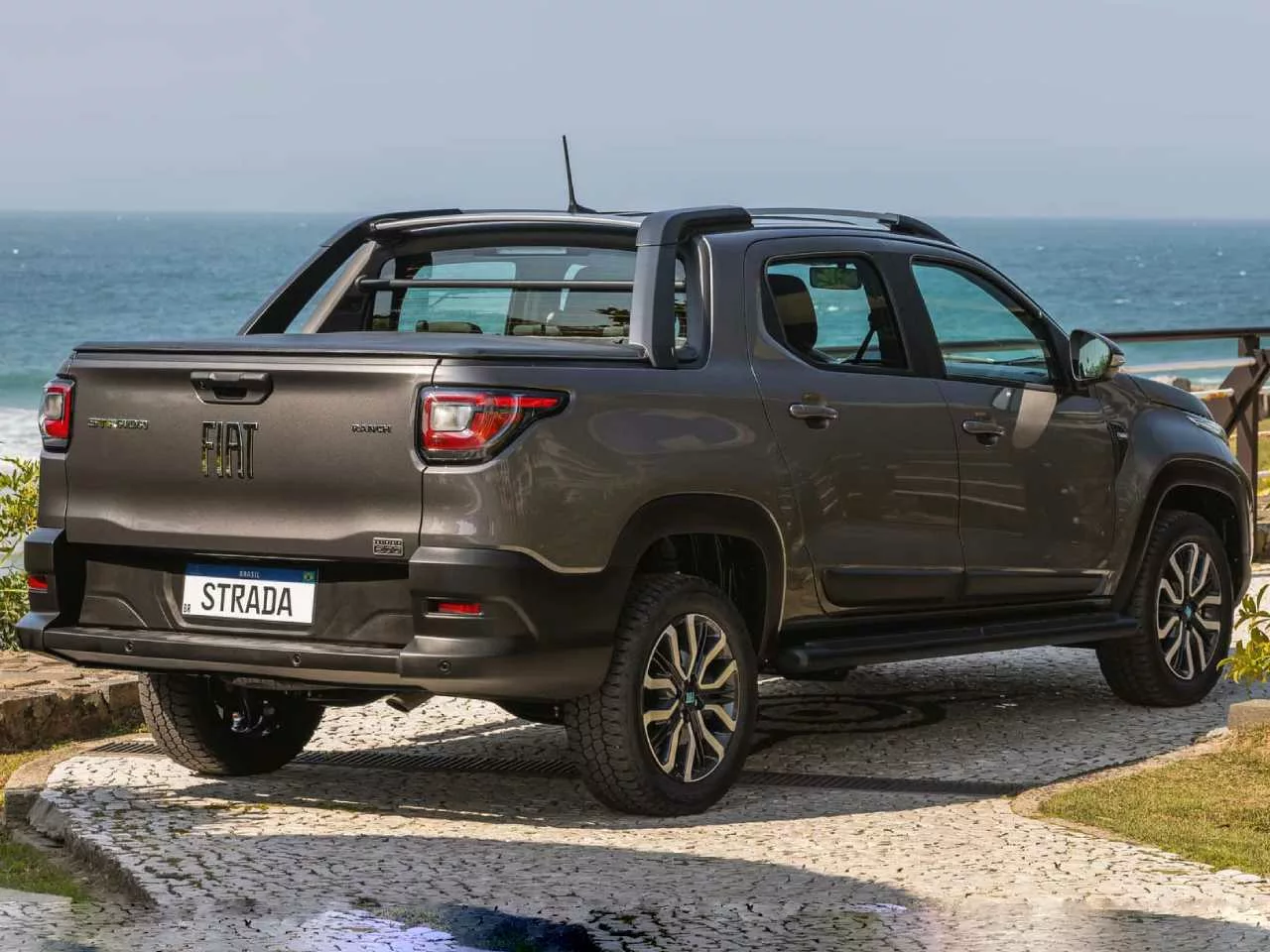 stradaabre1 3 29052024 78822 1280 960 Fiat Strada 2025: Conheça as Versões, Preços e Equipamentos da picape sucesso de Vendas