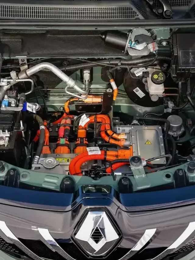 cropped-Renault-Kwid-E-tech-F1.webp