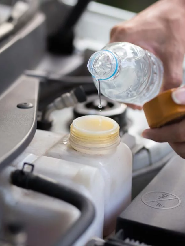 cropped-agua-radiador-shutterstock_658219390.webp