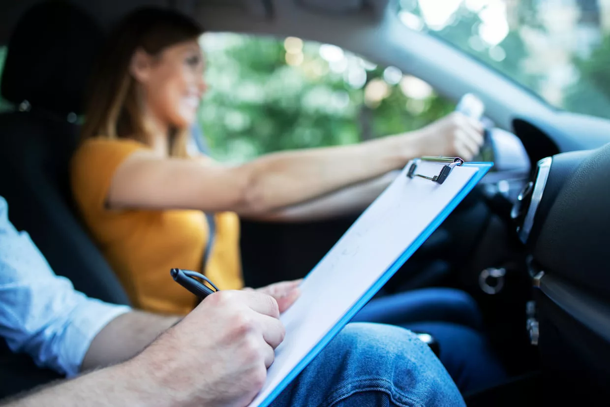 688 CNH sem autoescola: nova proposta pode reduzir custo do documento em até 80%
