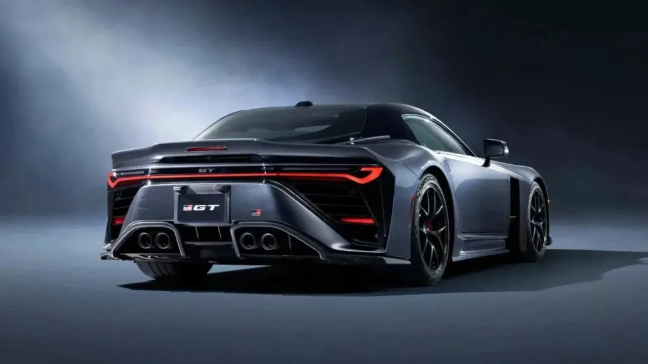toyota gr 2 Toyota GR GT revela superesportivo híbrido de 640 cv com DNA de pista